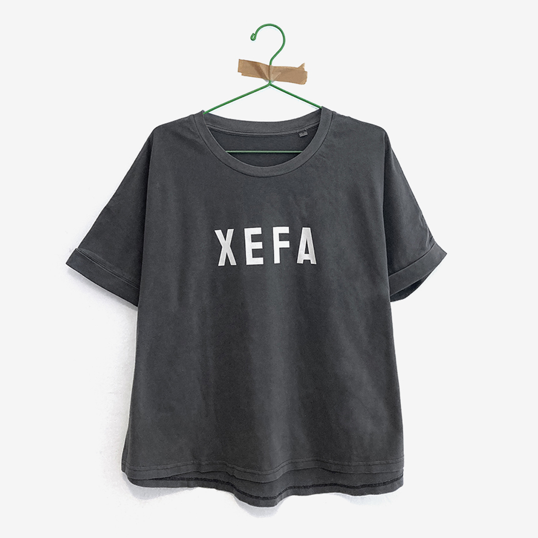 Camiseta antracita  "Xefa" algodón orgánico